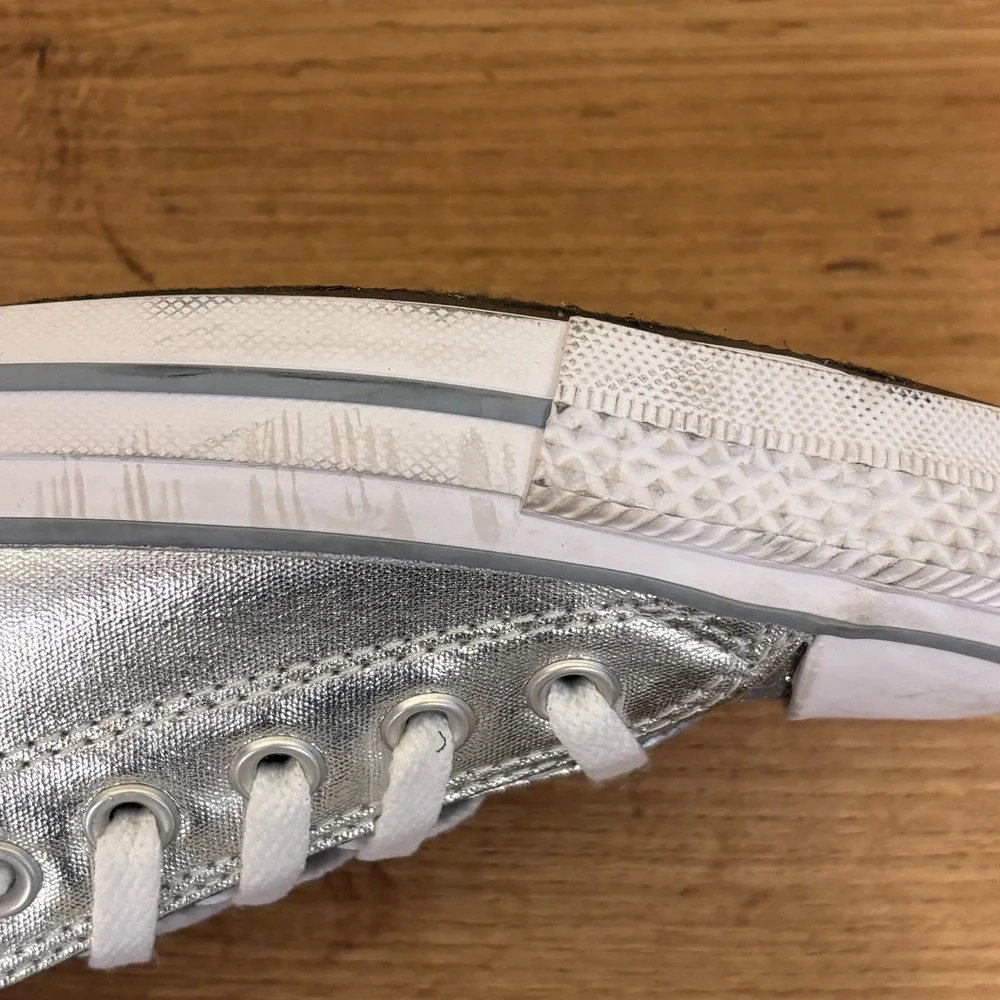 CONVERSE Chuck Taylor All Star Sneakers Silver Metallic Glitter Women Size 6.5